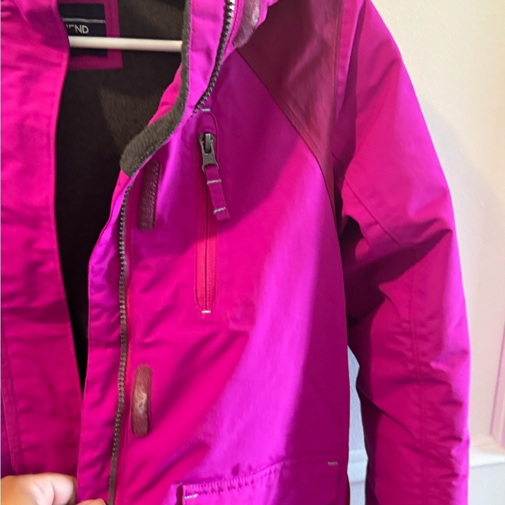 Lands end parka and snow pants - Picture 4 of 15